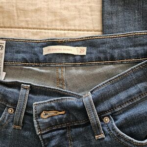 Levi 311-Shapping Skinny Jeans size 29